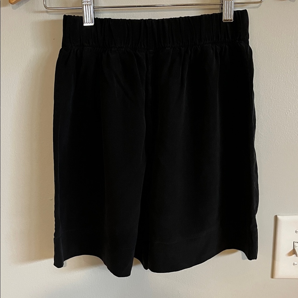 Elizabeth Suzann Black Silk Florence Shorts - Picture 5 of 8